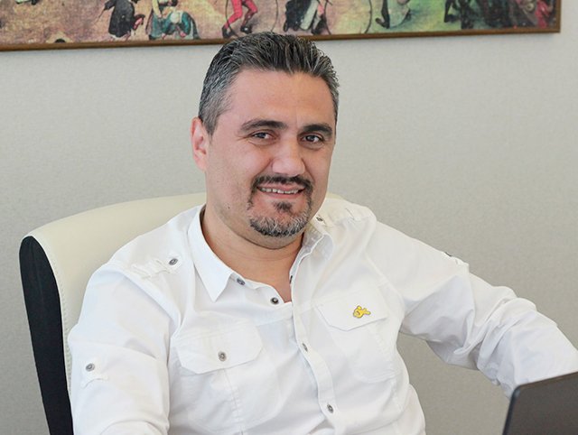 Dr. Bora Mocan Dr. Bora Mocan - AR GE Teknik Ekip & Yönetim Kurulu Başkanı